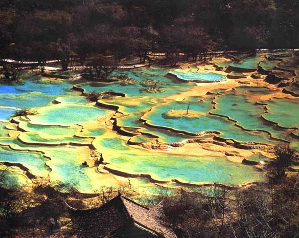 舌尖上的四川(九寨溝、黃龍、都江堰、峨眉樂(lè)山)五日游